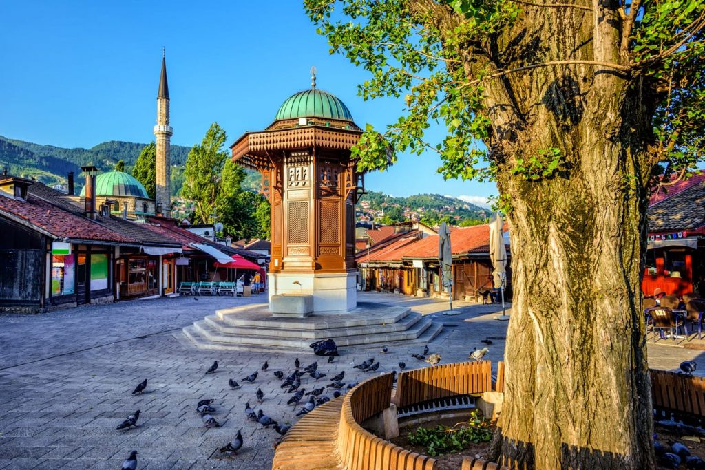 sebilj-fountain-sarajevo-bosnia-and-herzegovina-shutterstock_574540984-1024x683