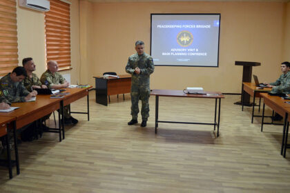 978ac68d1f1662708a756f93d27adfae