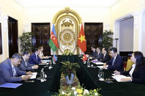 vietnam_azerbaijan_to_boost_cooperation_in_potential_fields